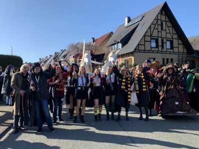 Foto des Albums: Karnevalszug Beringhausen 2025 (02.​03.​2025)