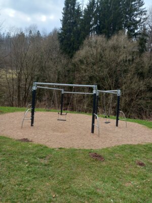 Spielplatz Beuchertsm&uuml;hle  (Bild vergr&ouml;&szlig;ern)