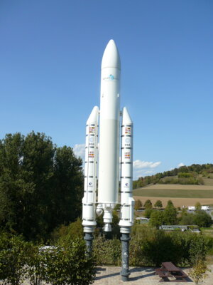 Hardheim - Rakete  (Bild vergr&ouml;&szlig;ern)