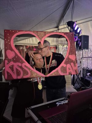 Foto des Albums: 40. Session - KissCam