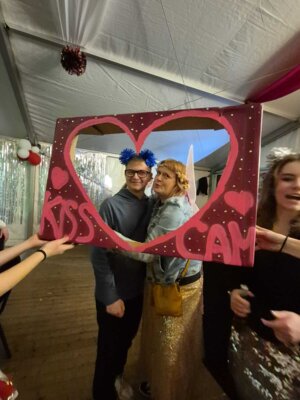 Foto des Albums: 40. Session - KissCam