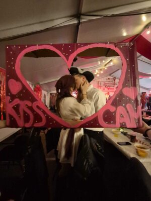 Foto des Albums: 40. Session - KissCam