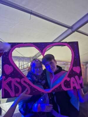 Foto des Albums: 40. Session - KissCam