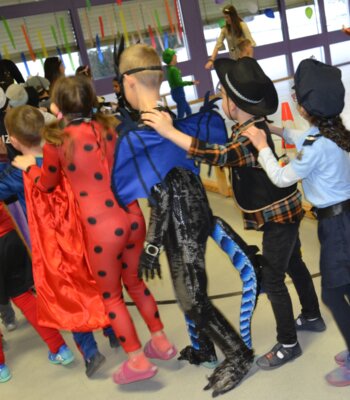 Foto des Albums: Faschingsparty 2025