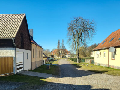 Foto des Albums: Sonnige Bustour durch die Ortsteile