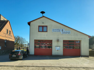 Foto des Albums: Sonnige Bustour durch die Ortsteile