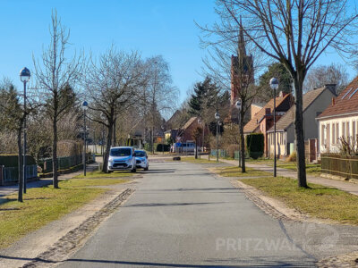 Foto des Albums: Sonnige Bustour durch die Ortsteile