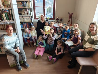 Foto des Albums: Bibliothek