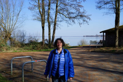 Komposition in blau  (Bild vergr&ouml;&szlig;ern)