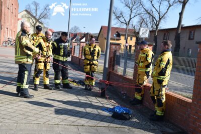 Foto des Albums: Sicherheit durch Absturzsicherung