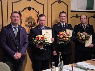 Foto des Albums: Feuerwehr April
