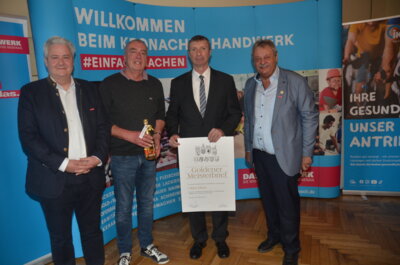Goldener Malermeister Ulrich Ebert  (Bild vergr&ouml;&szlig;ern)