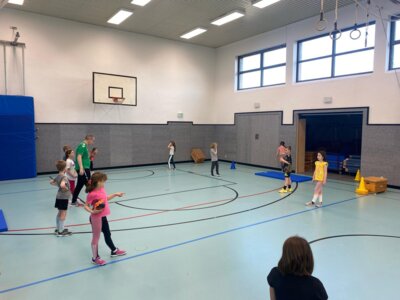 Foto des Albums: Handballaktionstag in den 2. Klassen