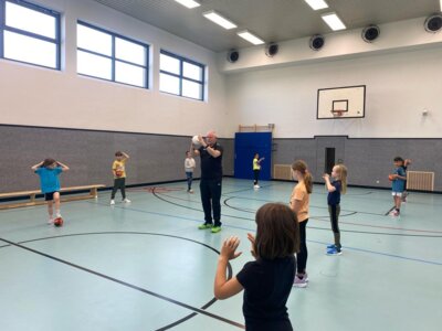 Foto des Albums: Handballaktionstag in den 2. Klassen