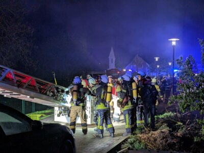 Foto: Blaulichtreport Kr. HS  (Bild vergr&ouml;&szlig;ern)