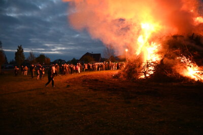 Foto des Albums: Osterfeuer 2025