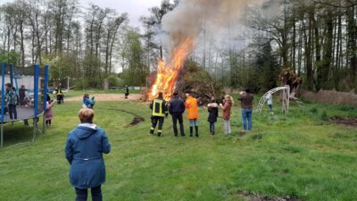Foto des Albums: Osterfeuer Freyenstein (19.04.2025)