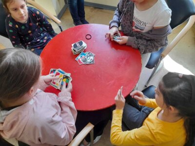 Foto des Albums: Osterbasteln und Oster-Ferienkino