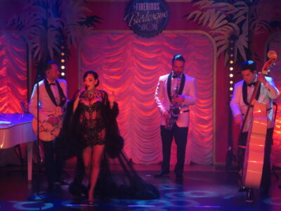 Foto des Albums: THE FIREBIRDS BURLESQUE SHOW