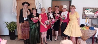 Fotoalbum Nostalgisches Kaffeetrinken