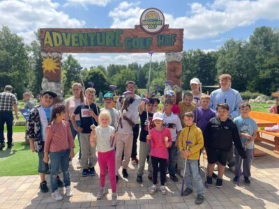 Vorschaubild: Im Adventure Golf Hof