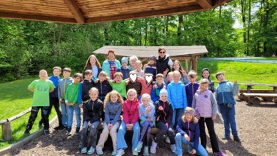 Foto des Albums: Wandertag Klasse 3 und 4 Burg Gnandstein und Sommerrodelbahn
