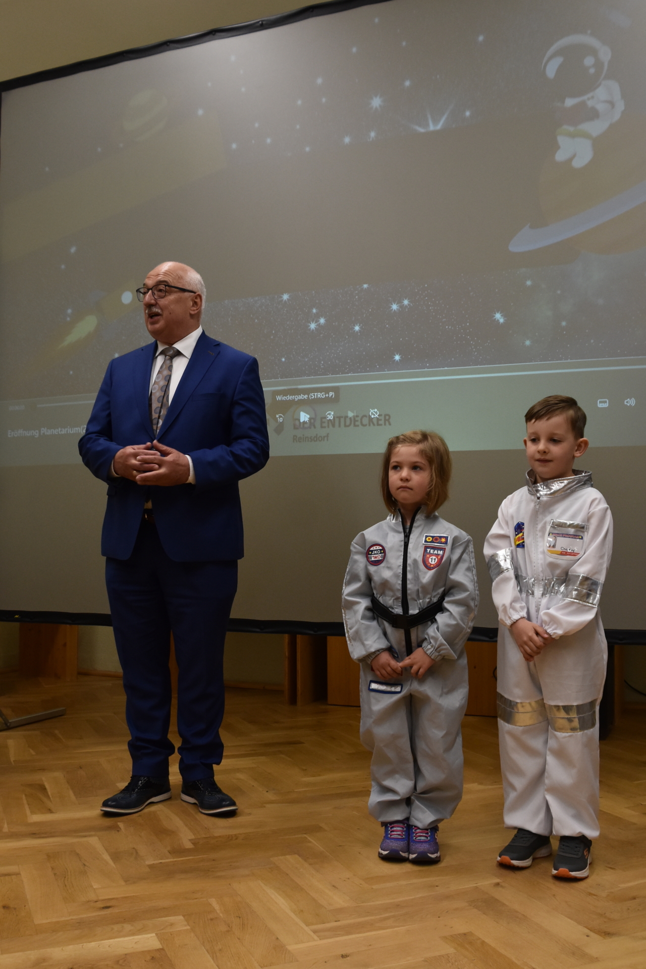 Bild: Bürgermeister Astronautenkinder