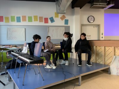 Foto des Albums: Die Grammatik des traditionellen Unterrichts und das Unterrichtsdesign im Deeper Learning