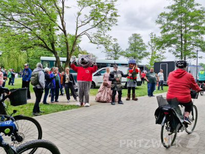 Foto des Albums: Pritzwalk stellt stärkste Gruppe beim Anradeln in der Prignitz