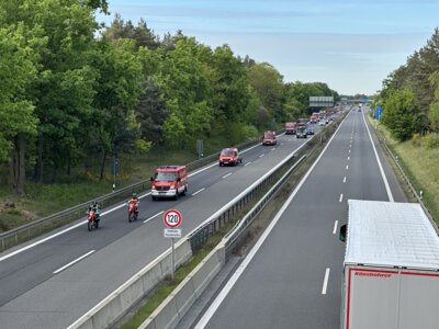 Kolonne Start LK OSL 1 (Quelle  Pressestelle OSL)  (Bild vergr&ouml;&szlig;ern)