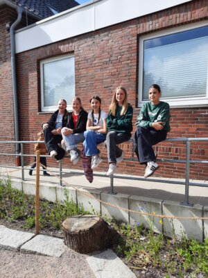 Foto des Albums: Einweihung unseres neu gestalteten Naturschulhofes