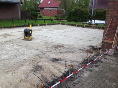 Foto des Albums: Bautagebau der neuen Fahrzeughalle