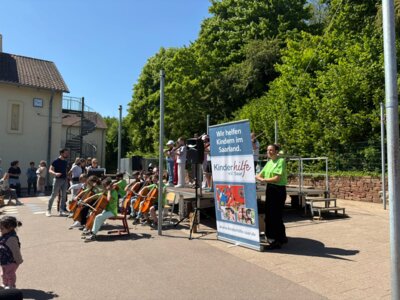 Foto des Albums: Deckenflohmarkt 2025