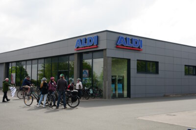 1 Sammelplatz in Egestorf  (Bild vergr&ouml;&szlig;ern)