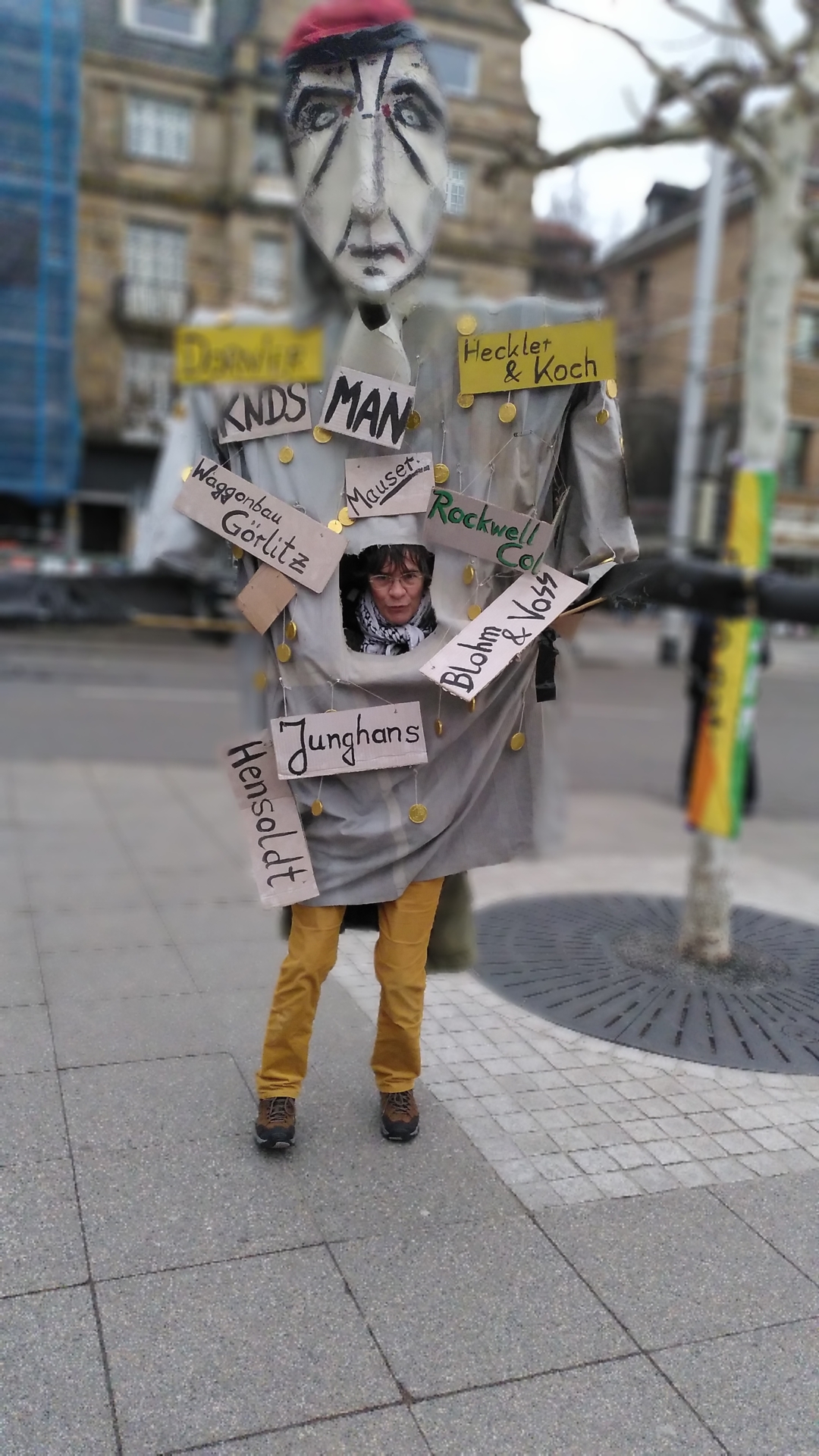 Bild: Vom Schreibtischtöter zum Rüstungsmanager