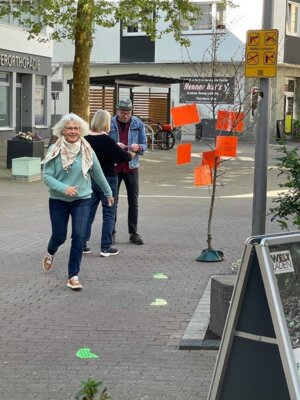 Dagmar hat es eilig  (Bild vergr&ouml;&szlig;ern)