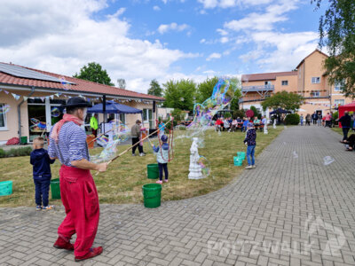 Foto des Albums: Familienfest in Sadenbeck mit Übergabe von zwei Fußballtoren