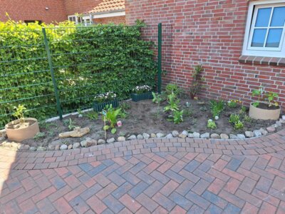 LF Uplengen - Kindertagesst&auml;tte in J&uuml;bberde  (Bild vergr&ouml;&szlig;ern)