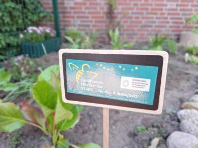 LF Uplengen - Kindertagesst&auml;tte in J&uuml;bberde  (Bild vergr&ouml;&szlig;ern)