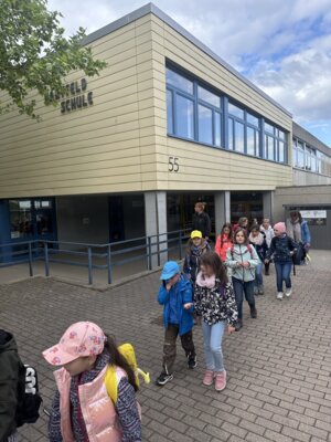 Foto des Albums: Frühlingswanderung Klasse 1 2025
