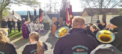Foto des Albums: Volkstrauertag in Vohenstrauß am 12.11.2022 und am 13.11.2022 in Altenstadt und Roggenstein
