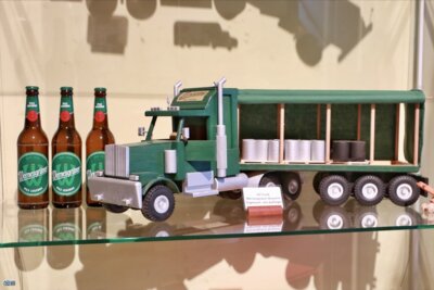 Foto des Albums: Holzfahrzeuge - volle Fahrt voraus