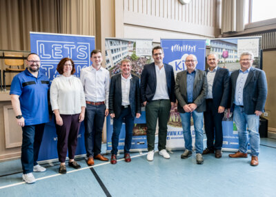 Foto des Albums: Auftakt der Europawoche: Podiumsdiskussion in der Realschule Kemnath