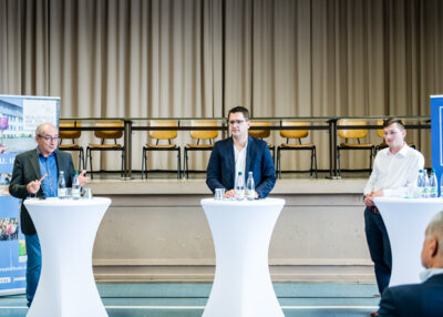 Foto des Albums: Auftakt der Europawoche: Podiumsdiskussion in der Realschule Kemnath