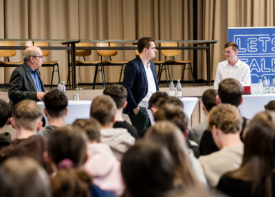 Foto des Albums: Auftakt der Europawoche: Podiumsdiskussion in der Realschule Kemnath