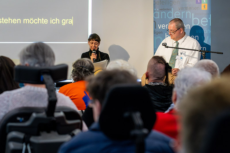 Bild: Statement der Landesbeauftragten für Menschen mit Behinderungen, Christine Braunert-Rümenapf