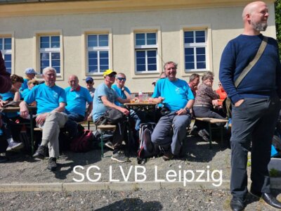 Wanderfreunde_von_der_SG_LVB_Leipzig  (Bild vergr&ouml;&szlig;ern)
