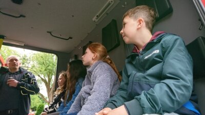 Foto des Albums: Besuch der Klasse 4 in der Feuerwache Lünern