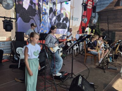 2025 Lindenfest Nachwuchs-Bigband der MS SW (5) 