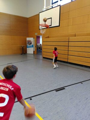 Foto des Albums: Basketball Grundschulmeisterschaft
